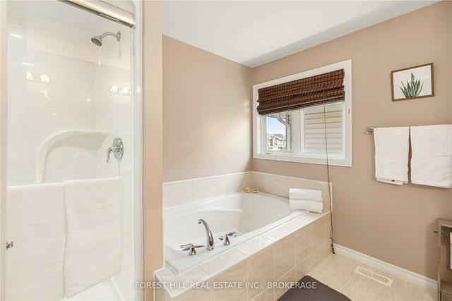 2601 Delmar St, House detached with 4 bedrooms, 4 bathrooms and 4 parking in Kingston ON | Image 21