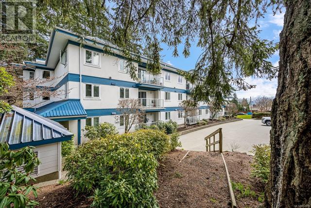 102 - 1970 Comox Ave, Condo with 2 bedrooms, 2 bathrooms and 1 parking in Comox BC | Image 26