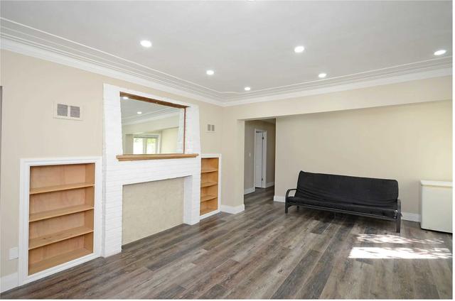 106 Peppler St, House detached with 4 bedrooms, 4 bathrooms and 5 parking in Waterloo ON | Image 37