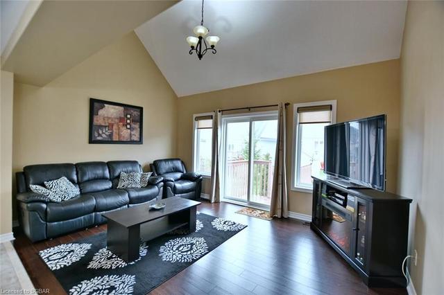 37 Grand Poplar Lane, House detached with 3 bedrooms, 2 bathrooms and 4 parking in Wasaga Beach ON | Image 29