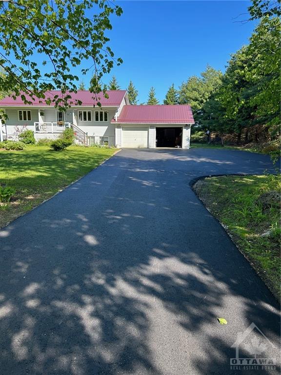 54 Strickland Road, House detached with 4 bedrooms, 2 bathrooms and 10 parking in Rideau Lakes ON | Image 26
