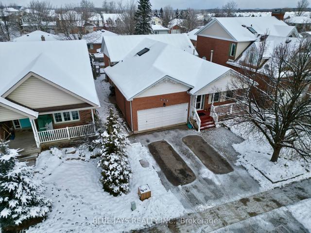 428 Olde Village Lane, House detached with 3 bedrooms, 2 bathrooms and 4 parking in Shelburne ON | Image 1