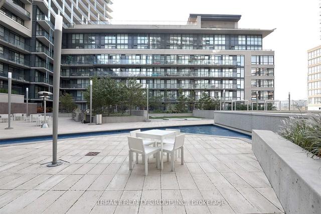 732 - 8 Telegram Mews, Condo with 2 bedrooms, 2 bathrooms and 1 parking in Toronto ON | Image 11