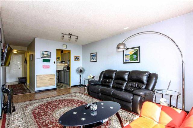 510 - 45 Sunrise Ave, Condo with 2 bedrooms, 1 bathrooms and 1 parking in Toronto ON | Image 5