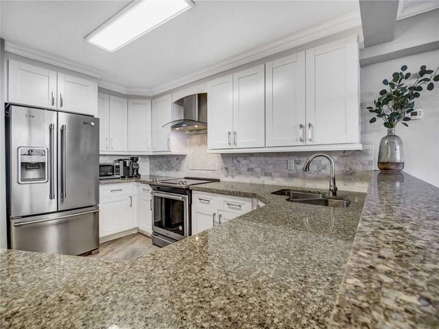 1506 - 5 Vicora Linkway, Condo with 3 bedrooms, 2 bathrooms and 1 parking in Toronto ON | Image 16
