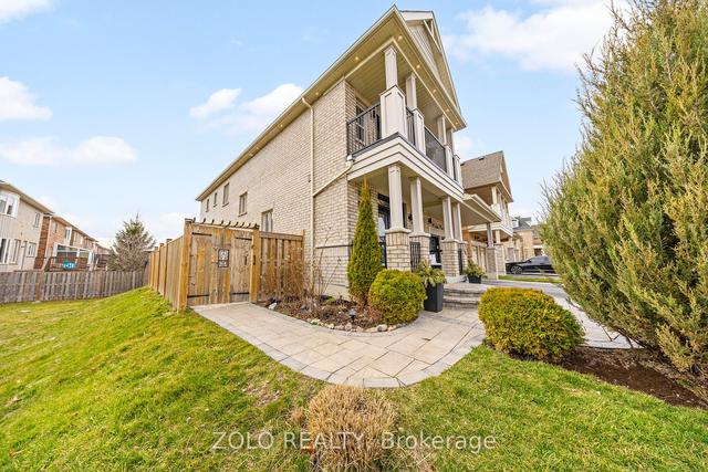 11 John Davis Gate, House detached with 5 bedrooms, 5 bathrooms and 6 parking in Whitchurch Stouffville ON | Image 23
