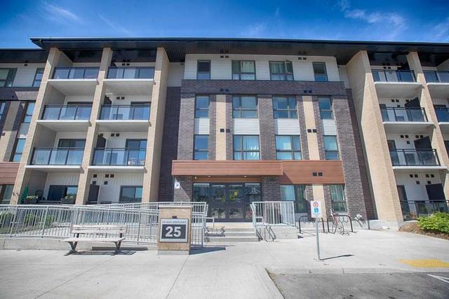 113 - 25 Kay Cres, Condo with 2 bedrooms, 2 bathrooms and 1 parking in Guelph ON | Image 15