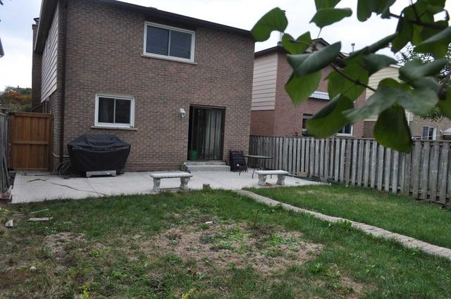 3157 Harris Cres, House detached with 3 bedrooms, 4 bathrooms and 4 parking in Mississauga ON | Image 4