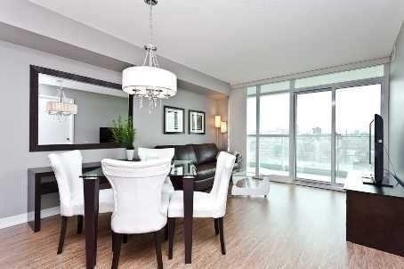 501 - 33 Singer Crt, Condo with 1 bedrooms, 1 bathrooms and 1 parking in Toronto ON | Image 2