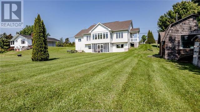 69 Desherbiers, House detached with 3 bedrooms, 3 bathrooms and null parking in Saint Louis NB | Image 3