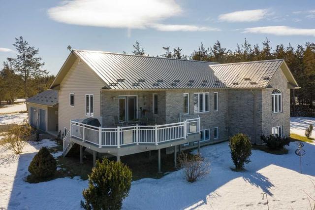 1766 Big Island Rd N, House detached with 2 bedrooms, 2 bathrooms and 12 parking in Prince Edward County ON | Image 22