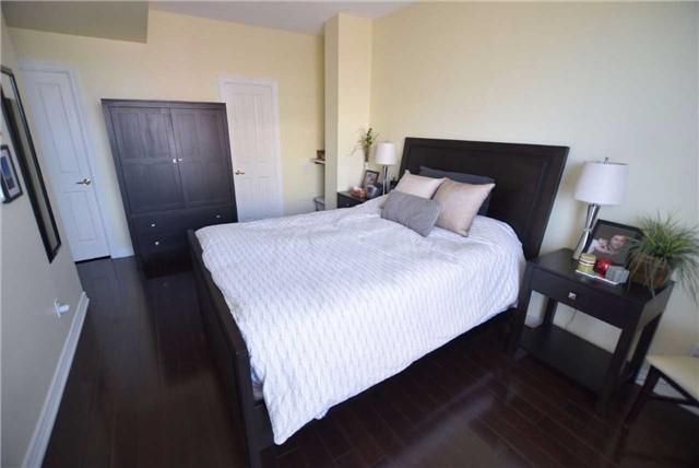 Ph7 - 50 Old Mill Rd, Condo with 2 bedrooms, 2 bathrooms and 2 parking in Oakville ON | Image 10