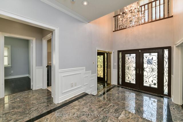 1 Goldpark Crt, House detached with 5 bedrooms, 5 bathrooms and 11 parking in Vaughan ON | Image 34