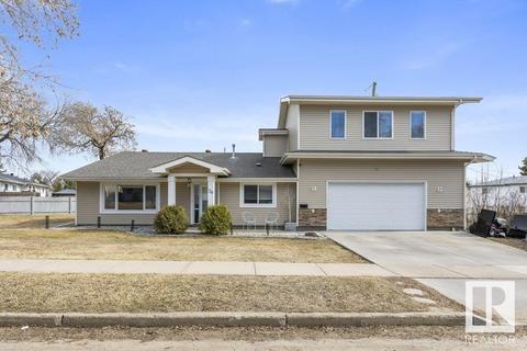 36 St Vital Av, House detached with 4 bedrooms, 2 bathrooms and 4 parking in St. Albert AB | Card Image
