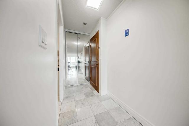 502 - 18 Lee Centre Dr, Condo with 3 bedrooms, 2 bathrooms and 2 parking in Toronto ON | Image 21