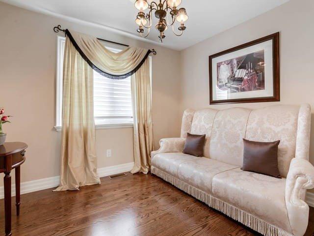 1080 Haig Blvd, House detached with 5 bedrooms, 5 bathrooms and 5 parking in Mississauga ON | Image 10