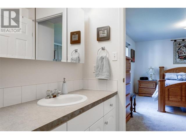 69 - 1750 Lenz Road, House other with 3 bedrooms, 2 bathrooms and null parking in West Kelowna BC | Image 21