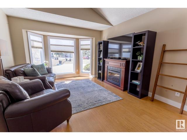 3244 36b Av Nw, House detached with 5 bedrooms, 3 bathrooms and null parking in Edmonton AB | Image 6