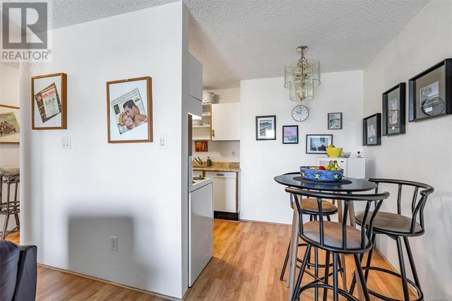 203 - 156 Government St, Condo with 1 bedrooms, 1 bathrooms and 1 parking in Duncan BC | Image 7