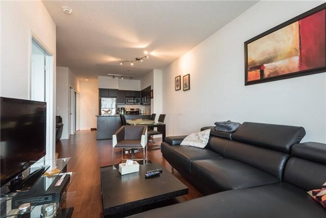 821 - 2885 Bayview Ave, Condo with 1 bedrooms, 1 bathrooms and 1 parking in Toronto ON | Image 3
