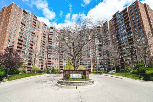 810 - 714 The West Mall, Condo with 2 bedrooms, 2 bathrooms and 1 parking in Toronto ON | Image 17