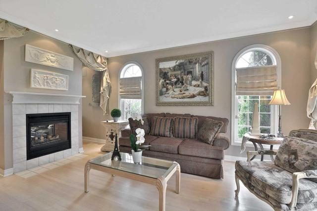452 Doverwood Dr, House detached with 5 bedrooms, 5 bathrooms and 4 parking in Oakville ON | Image 5