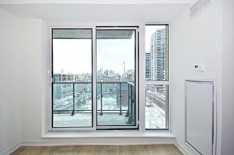 602 - 69 Lynn Williams St, Condo with 1 bedrooms, 1 bathrooms and 1 parking in Toronto ON | Image 2