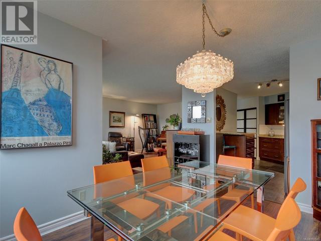 203 - 225 Belleville St, Condo with 2 bedrooms, 2 bathrooms and 1 parking in Victoria BC | Image 17