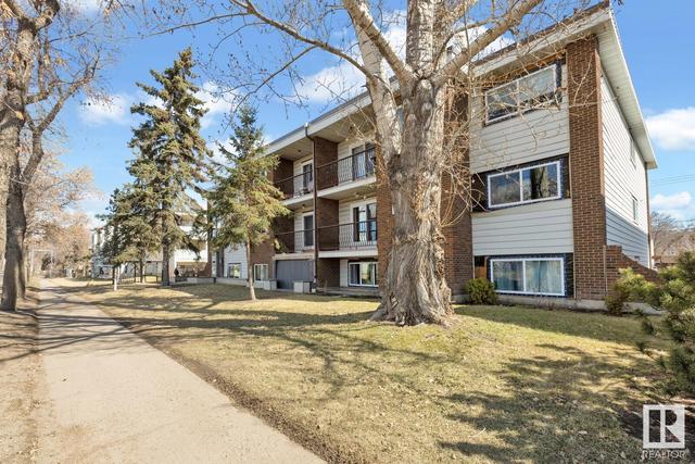 301 - 10949 109 St Nw, Condo with 2 bedrooms, 1 bathrooms and 1 parking in Edmonton AB | Image 1