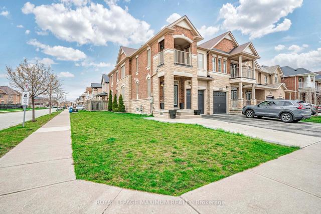 35 Needletree Dr, House semidetached with 3 bedrooms, 4 bathrooms and 4 parking in Brampton ON | Image 12