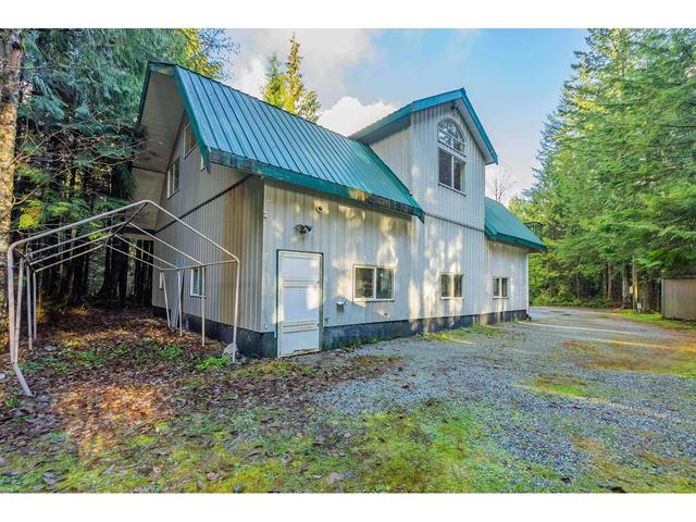13279 Sabo Street, House detached with 2 bedrooms, 2 bathrooms and 40 parking in Mission BC | Image 19