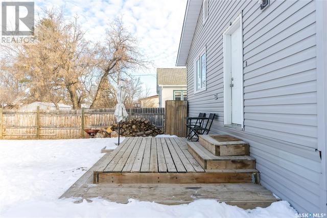 1124 9th Street, House detached with 3 bedrooms, 1 bathrooms and null parking in Perdue SK | Image 37