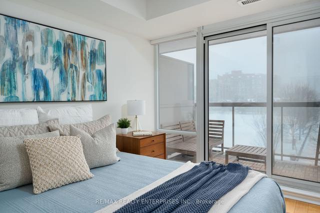 301 - 15 Stafford St, Condo with 2 bedrooms, 2 bathrooms and 1 parking in Toronto ON | Image 5