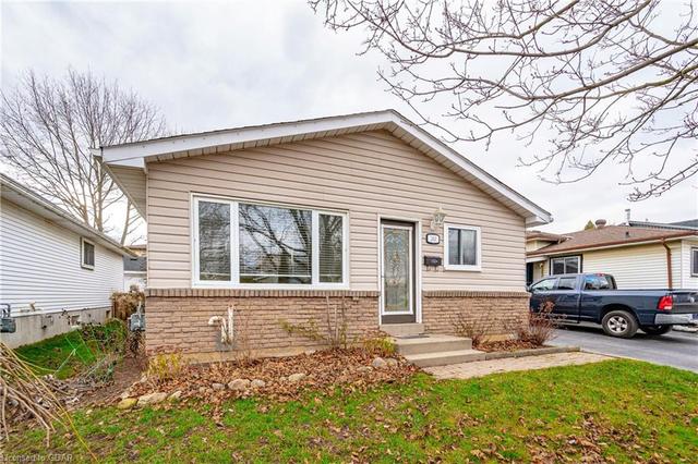 369 West Acres Drive, House detached with 3 bedrooms, 2 bathrooms and 2 parking in Guelph ON | Image 12