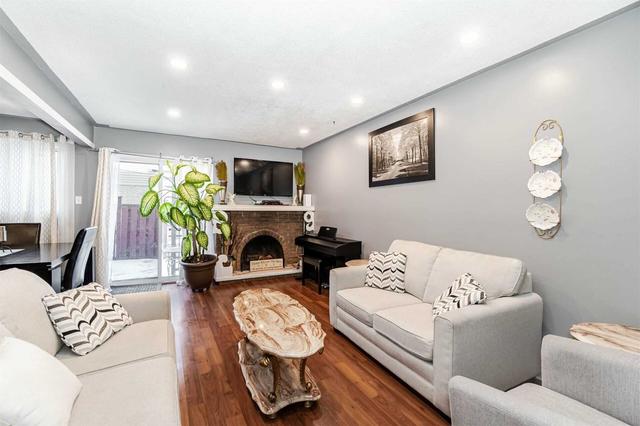 57 Greenwich Circ, Townhouse with 3 bedrooms, 3 bathrooms and 2 parking in Brampton ON | Image 8