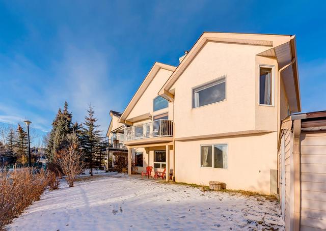 315 Scenic View Bay Nw, House detached with 4 bedrooms, 3 bathrooms and 4 parking in Calgary AB | Image 41