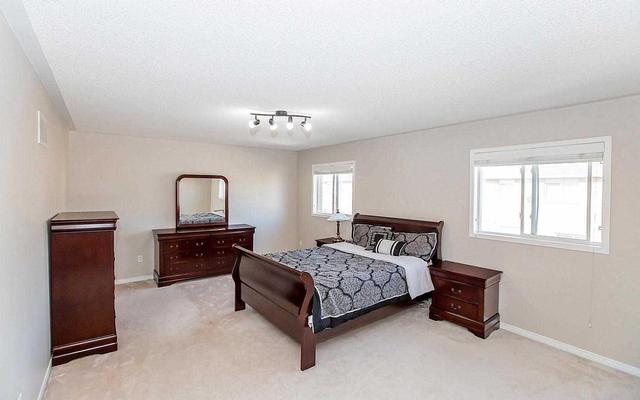 59 Baha Cres, House detached with 4 bedrooms, 5 bathrooms and 4 parking in Brampton ON | Image 15