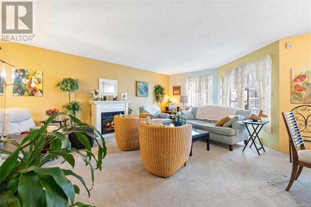 401 - 225 Cypress St, Condo with 2 bedrooms, 1 bathrooms and 1 parking in Nanaimo BC | Image 4