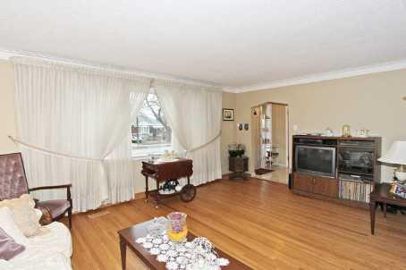 429 Rimilton Ave, House detached with 3 bedrooms, 2 bathrooms and 5 parking in Toronto ON | Image 3