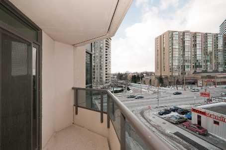 419 - 500 Doris Ave, Condo with 2 bedrooms, 2 bathrooms and 1 parking in Toronto ON | Image 6