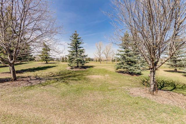 276 Fairways Bay Nw, House detached with 3 bedrooms, 2 bathrooms and 4 parking in Airdrie AB | Image 27