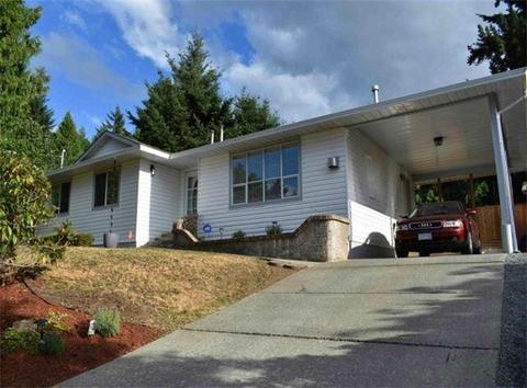 6007 Carlton Rd, House detached with 3 bedrooms, 2 bathrooms and 2 parking in Nanaimo BC | Card Image
