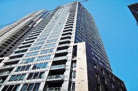 Lph3401 - 21 Balmuto St, Condo with 3 bedrooms, 4 bathrooms and 4 parking in Toronto ON | Image 1