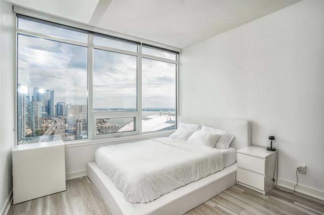 3812 - 17 Bathurst St, Condo with 1 bedrooms, 1 bathrooms and 0 parking in Toronto ON | Image 7