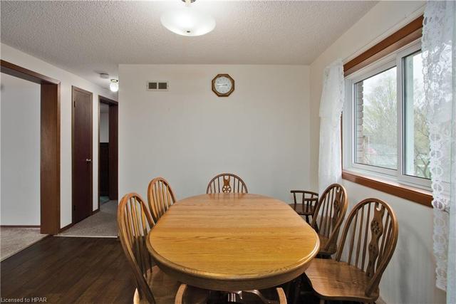 717 Ainley Street, House detached with 2 bedrooms, 1 bathrooms and 5 parking in Huron East ON | Image 23