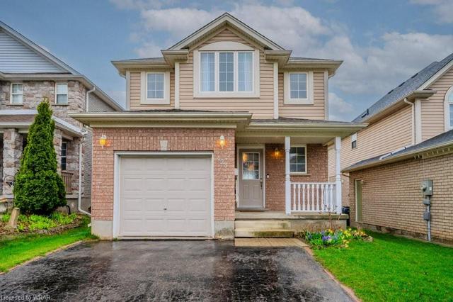 423 Veronica Drive, House detached with 3 bedrooms, 2 bathrooms and 3 parking in Kitchener ON | Image 1