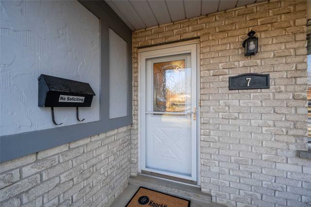 7 Settlers Dr N, House detached with 3 bedrooms, 2 bathrooms and 3 parking in Kitchener ON | Image 33