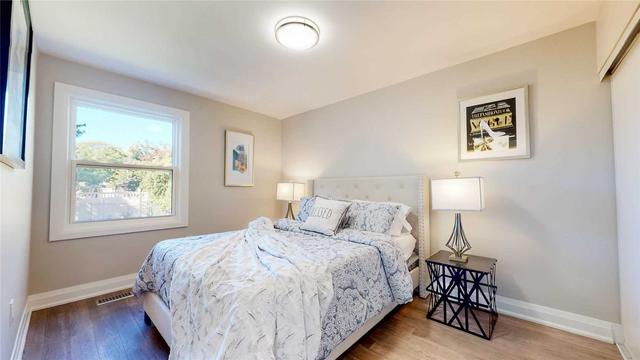 20 Lewiston Rd, House detached with 3 bedrooms, 4 bathrooms and 5 parking in Toronto ON | Image 20