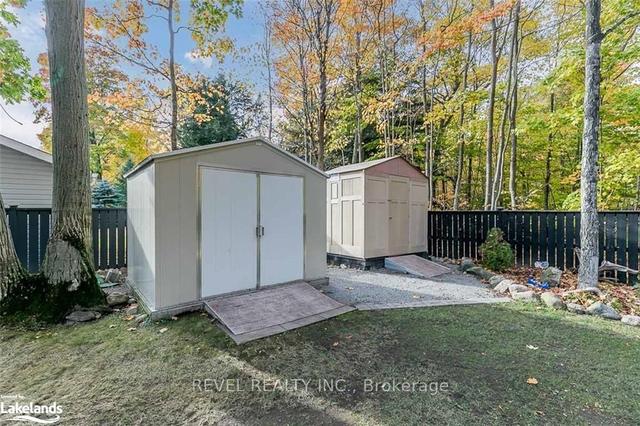 676 Concession 15 Rd W, House detached with 2 bedrooms, 2 bathrooms and 8 parking in Penetanguishene ON | Image 24