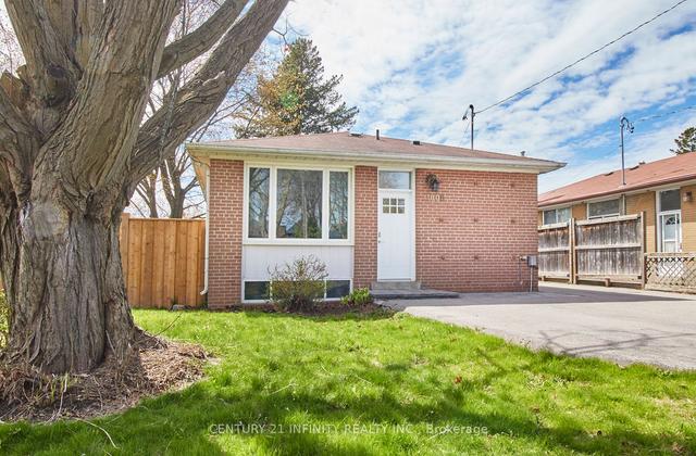 1008 Centre St N, House detached with 3 bedrooms, 2 bathrooms and 4 parking in Whitby ON | Image 12